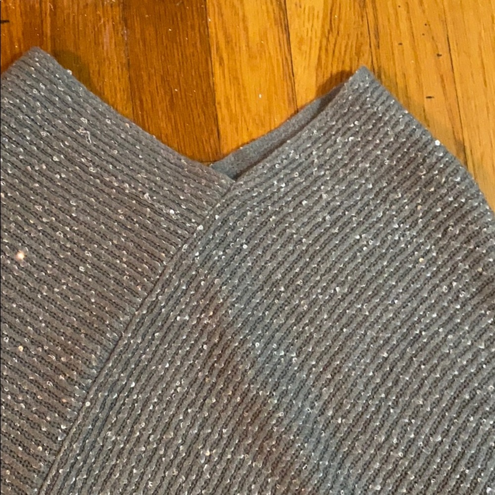 Sequined Poncho! - Picture 2 of 4